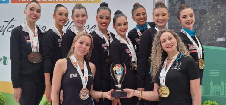 Blumenau estreia nos JASC com troféu na ginástica rítmica