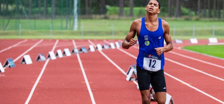 Jhon Xavier é bronze na Lituânia