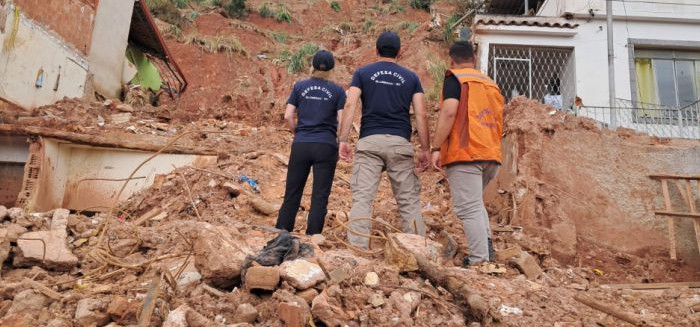 Especialistas de Blumenau auxiliam Juiz de Fora em avaliações geológicas