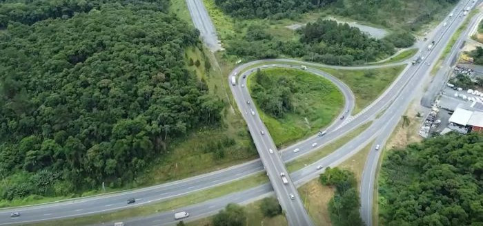 Via expressa em Blumenau terá retomada das obras em abril