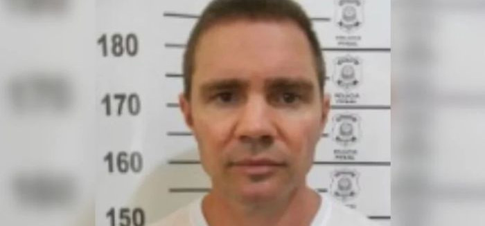 Vorcaro tem surto na prisão e grita nomes de autoridades em Brasília