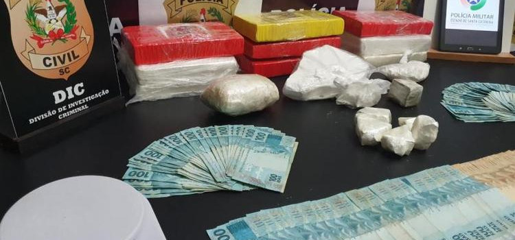 Polícia prende traficante com 10 quilos de cocaína