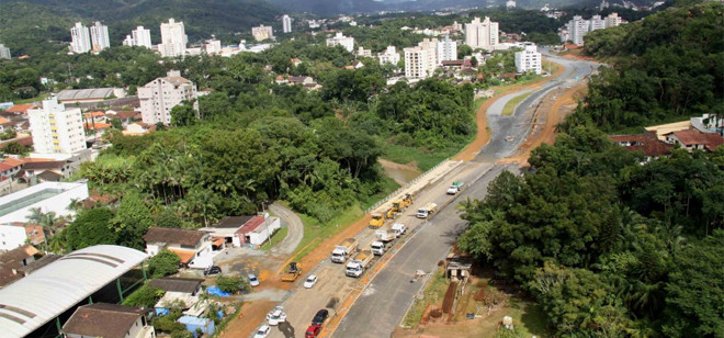 Moradores discutem obra da Humberto de Campos com a Prefeitura