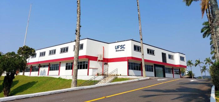 UFSC Blumenau traz comitiva da Alemanha para impulsionar indústria têxtil