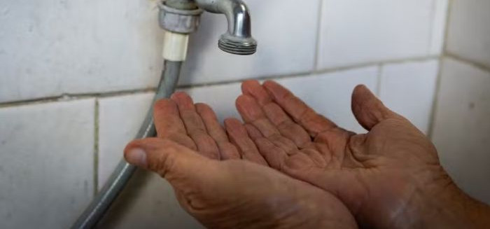 Falha em bomba reduz operação da ETA 2 e afeta abastecimento de água