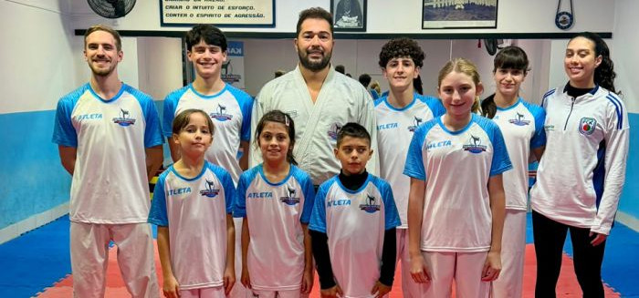 Atletas de karatê da Família Nardes disputam 2ª etapa do Estadual