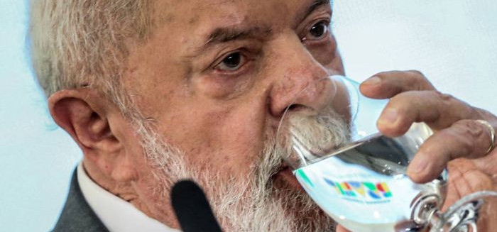 Jorginho aciona PGR após discurso xenofóbico de Lula em SC