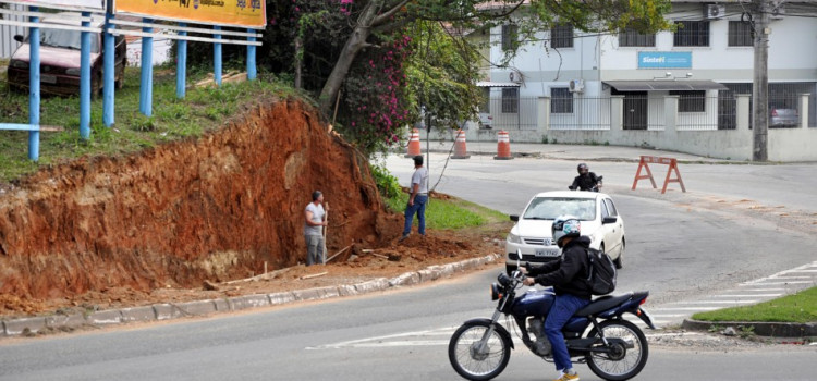 Obras de revitalização da Rua Bahia concentram-se no sentido para Indaial