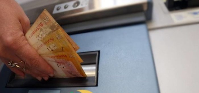 Governo estuda antecipar 13º do INSS para beneficiários de SC