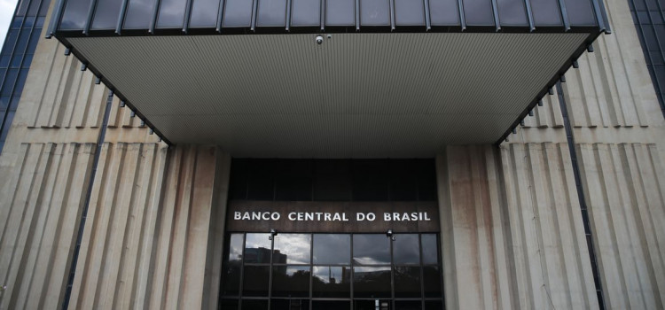 Previsão do mercado para inflação cai para 5,93%