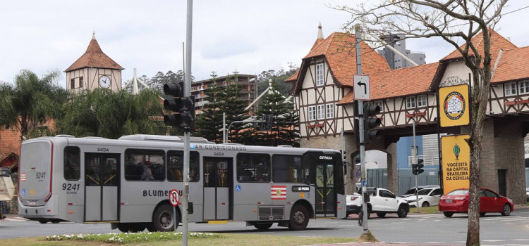 Transporte coletivo terá 820 viagens extras durante a Oktober