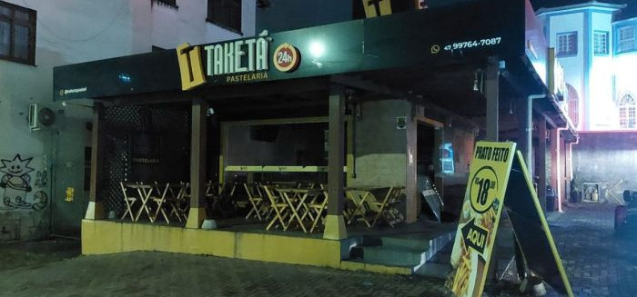 Incêndio atinge tradicional pastelaria na Rua São Paulo