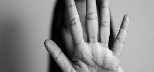 Homem é preso por agressão à esposa