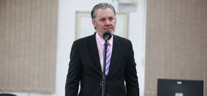 João Valle Neto toma posse como vereador