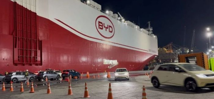 BYD faz maior desembarque do ano na região
