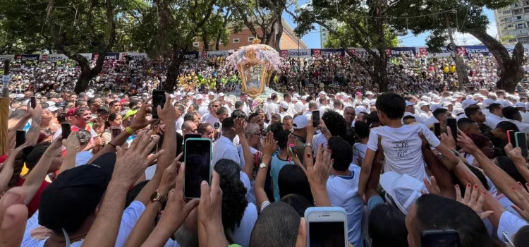 Círio de Nazaré: programação das romarias e procissões
