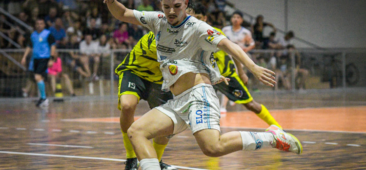 Timbó Futsal conquista mais uma vitória no Estadual