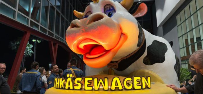 Concurso define nova atração para os desfiles da 41ª Oktoberfest