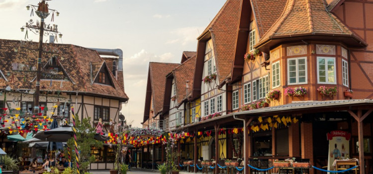 Gastronomia em Blumenau: site revela roteiro dos melhores sabores