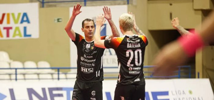 Blumenau Futsal sofre virada contra o América-RN