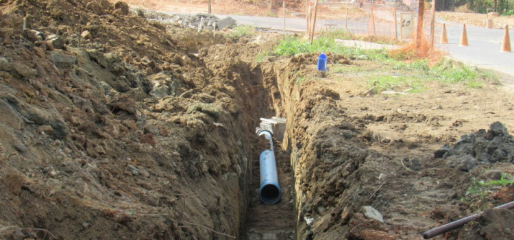 Obras de expansão da rede de água ocorrem na Itoupava Central