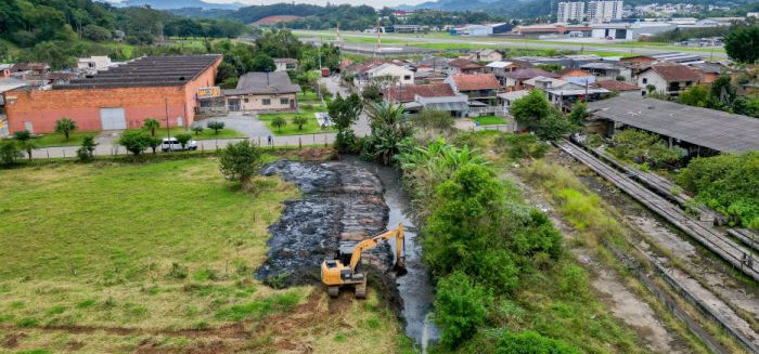 Blumenau reforça prevenção contra alagamentos na Franz Volles