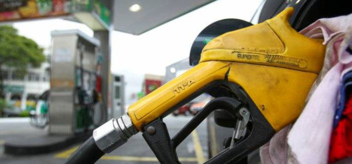 Gasolina e diesel registram queda de preço no Sul em fevereiro
