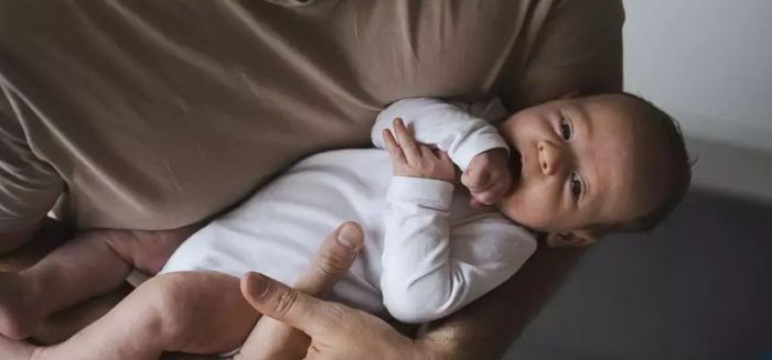 Nova lei amplia licença-paternidade para até 20 dias no Brasil