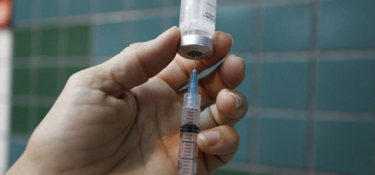 Brasil vai começar a testar vacina de Oxford para Covid-19