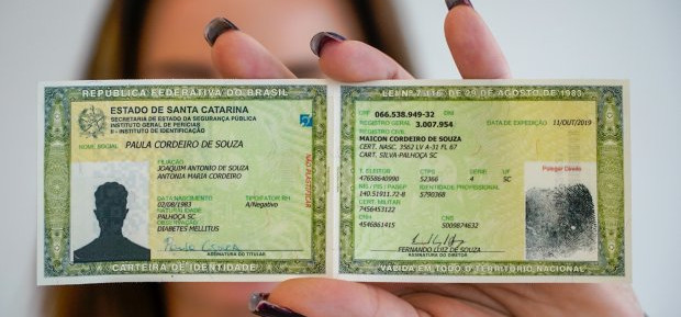Santa Catarina passa a emitir novo modelo de carteira de identidade