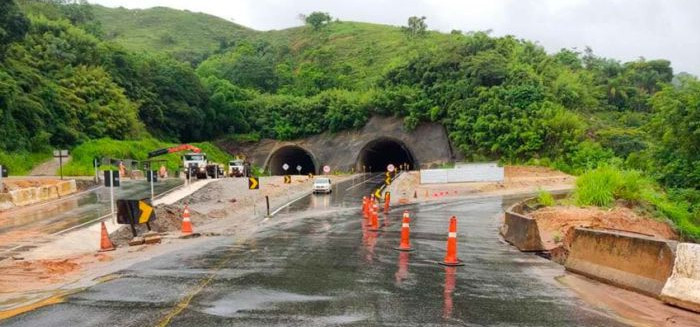 Obras paradas por corrupção geram prejuízo
