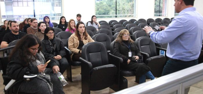 Câmara capacita assessores sobre o processo legislativo