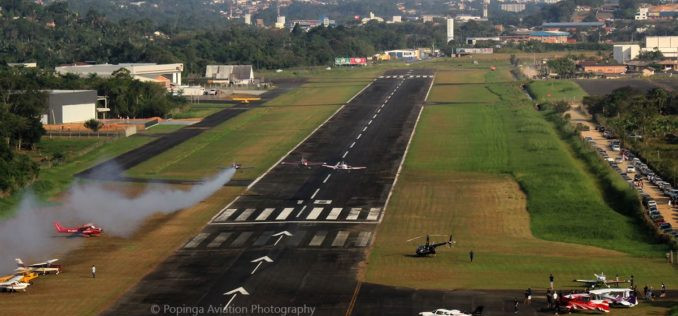 Aeroporto de Blumenau finaliza iluminação: o que falta para voos noturnos?