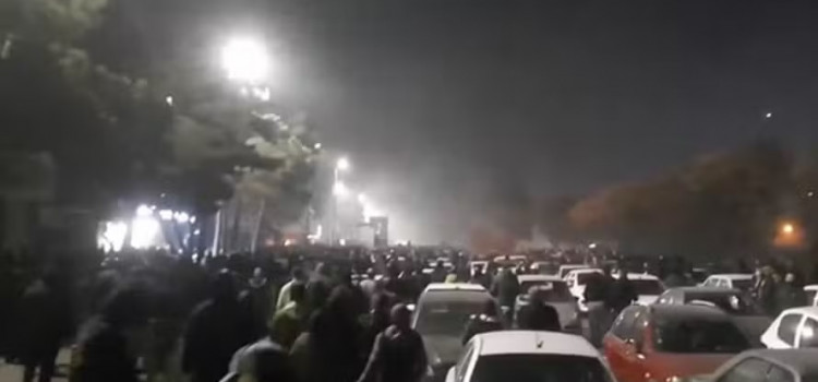 Irã entra na terceira semana de protestos com mais de 500 mortos