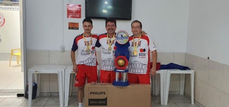Dupla de Blumenau conquista Campeonato Brasileiro Praiano de Bocha
