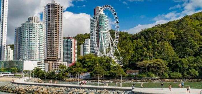 Roda FG premia destaques do turismo com o prêmio Gigantes do Ano