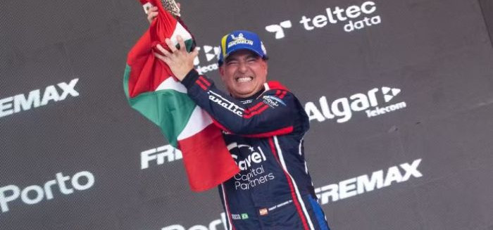Piloto catarinense conquista pódio na Porsche Cup Brasil em Interlagos