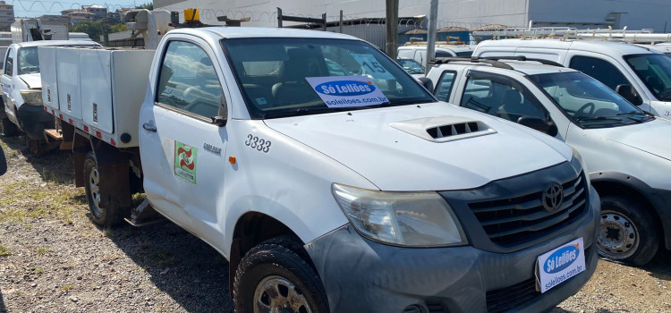 Celesc realiza leilão de veículos partir de R$ 9 mil