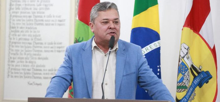 Justiça determina afastamento do vereador Almir Vieira