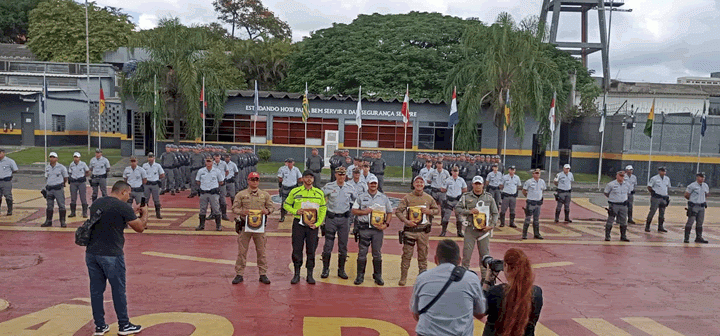 PM visita o Comando de Policiamento Rodoviário em São Paulo