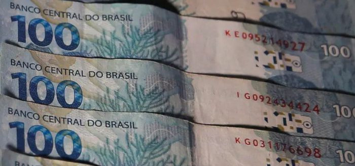Saques na poupança superam depósitos em R$ 476,4 mi em abril