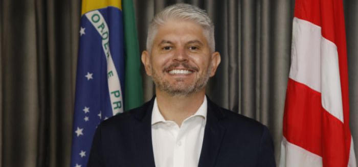 Câmara autoriza viagem de Egidio Ferrari à China para atrair investimentos