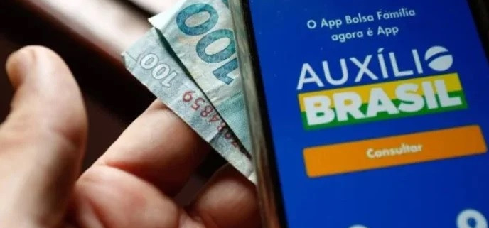 Quem tem direito ao Auxílio Brasil?