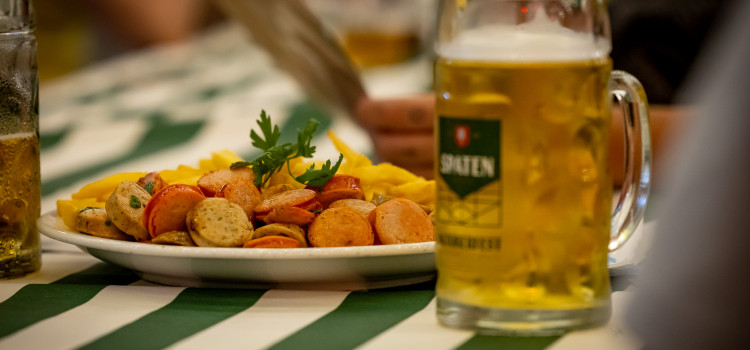 Gastronomia e bebidas do Sommer Festival