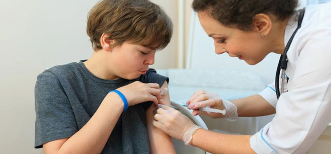 Vacinação contra HPV tem faixa etária ampliada para meninos