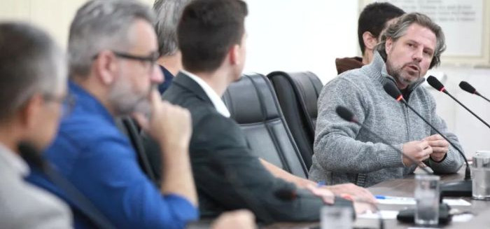 Câmara debate o Sistema Pronto e rumos da saúde municipal