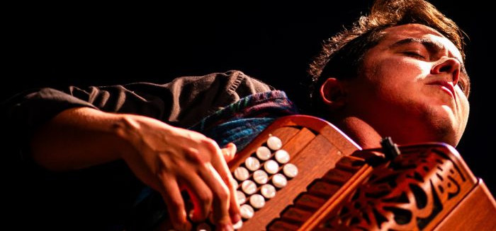 Roger Corrêa traz jazz e acordeom ao Carlos Gomes nesta quinta