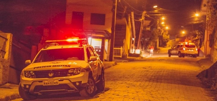 Polícia Militar prende em flagrante autores de roubo