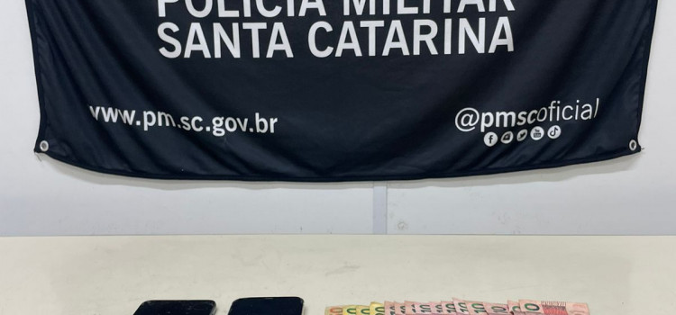 Casal é preso traficando próximo a escolas