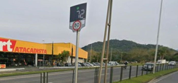 Novo radar de velocidade média entra em teste na Via Expressa